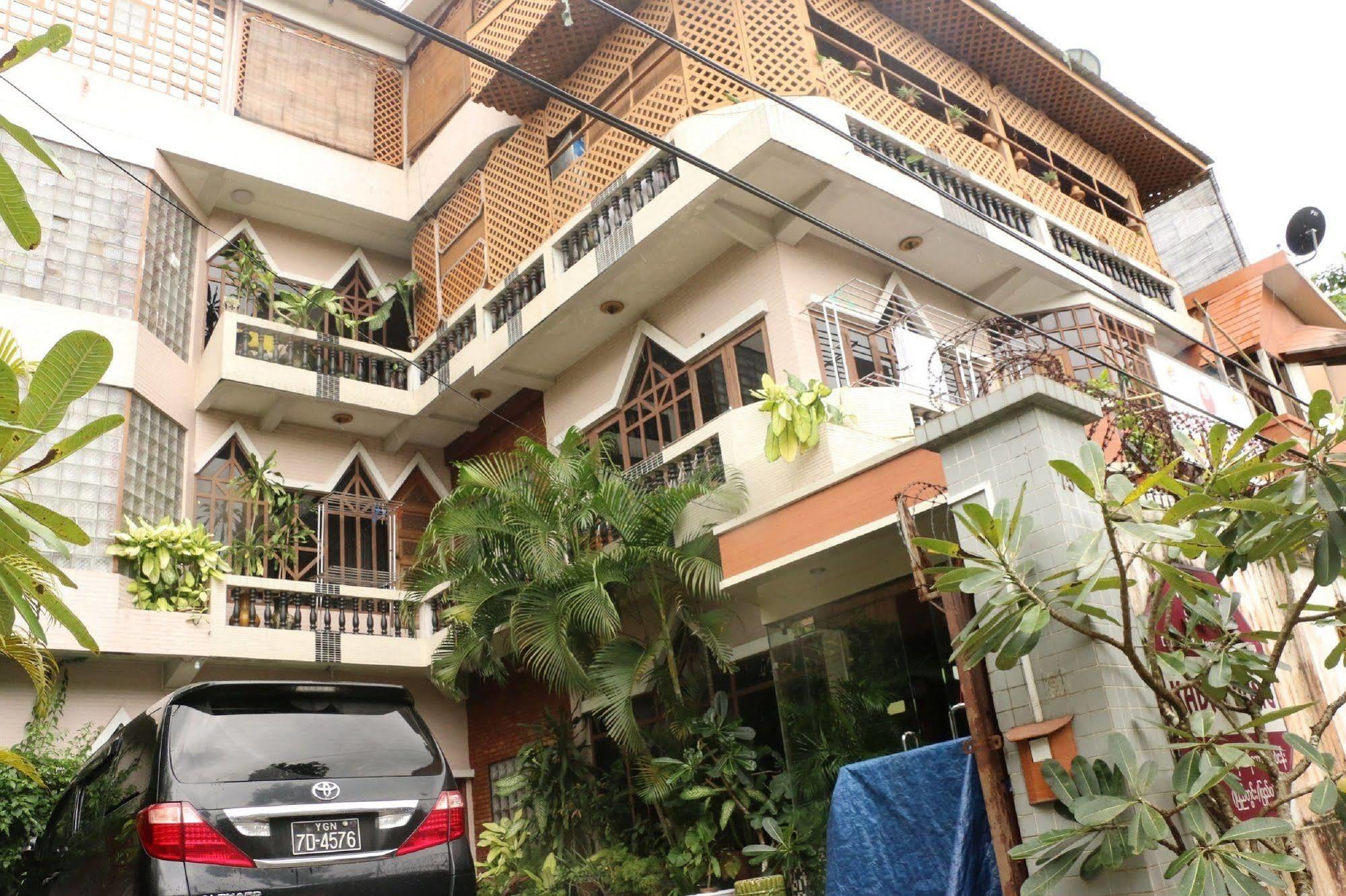 Kaung Lay Inn Yangón Exterior foto